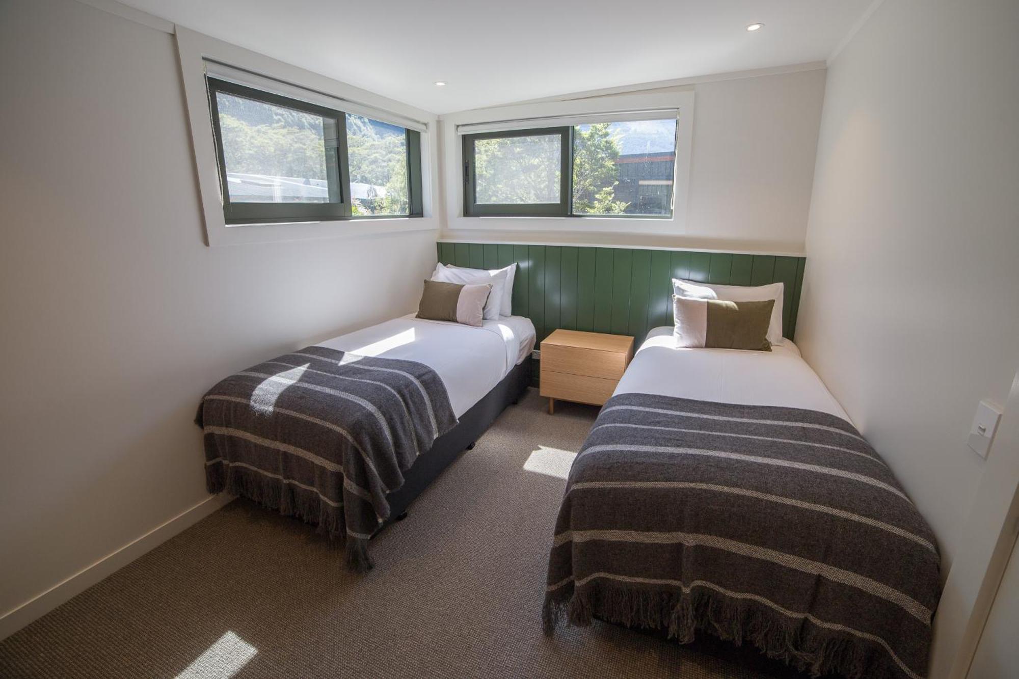 Milford Sound Lodge ภายนอก รูปภาพ